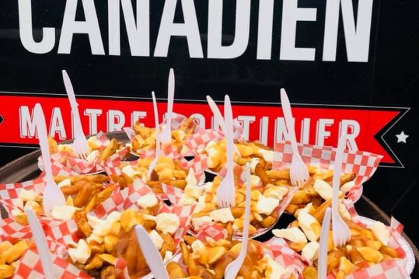 Poutine Le Canadien